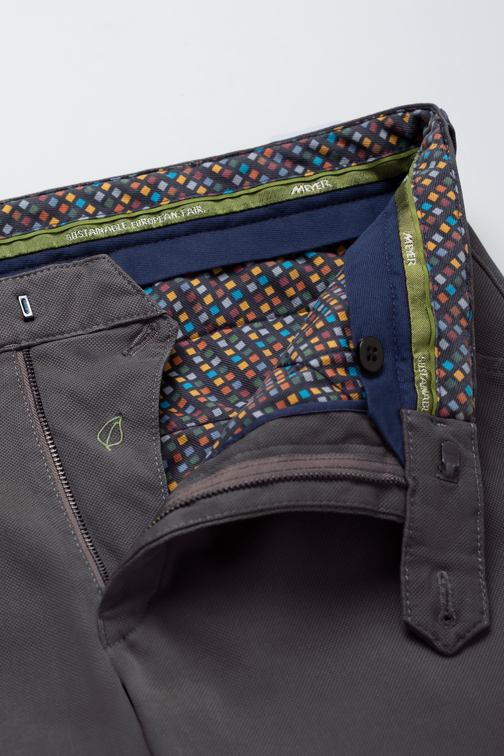 Meyer Broek - Chicago 2-5605