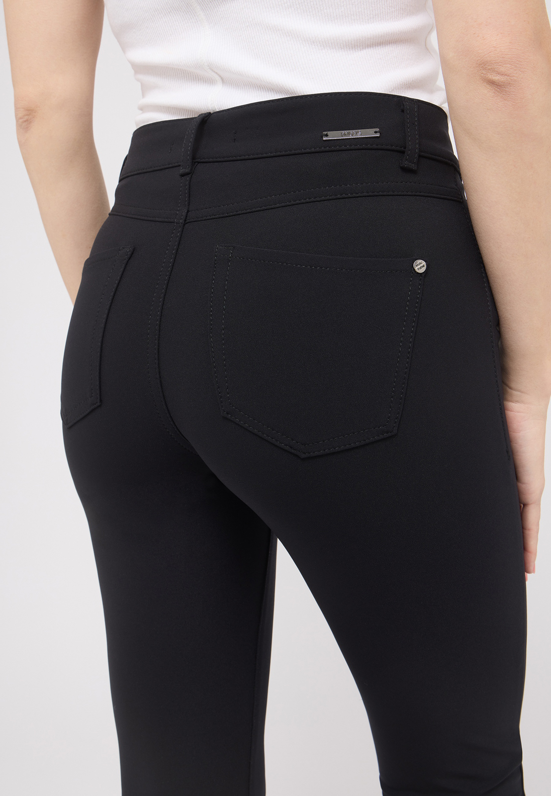 Angels Zwarte Dames Jeans - Cici-711-3400